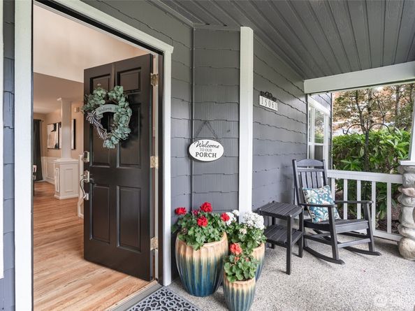 15060 225th Avenue NE, Woodinville WA 98077