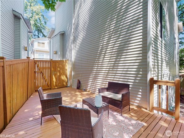 12331 NE 101st Lane, Kirkland WA 98033