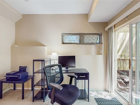 12331 NE 101st Lane, Kirkland WA 98033