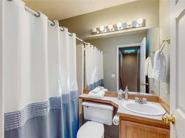 12331 NE 101st Lane, Kirkland WA 98033