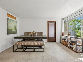 132 N 132nd 202, Seattle WA 98133