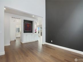 920 Big Tree Drive NW, Issaquah WA 98027