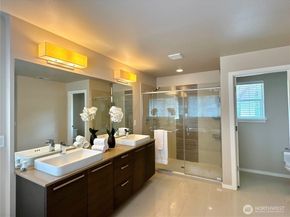 34601 56th Court S, Auburn WA 98001
