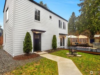 712 NW 95th Street