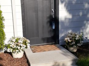 712 NW 95th Street, Seattle WA 98117