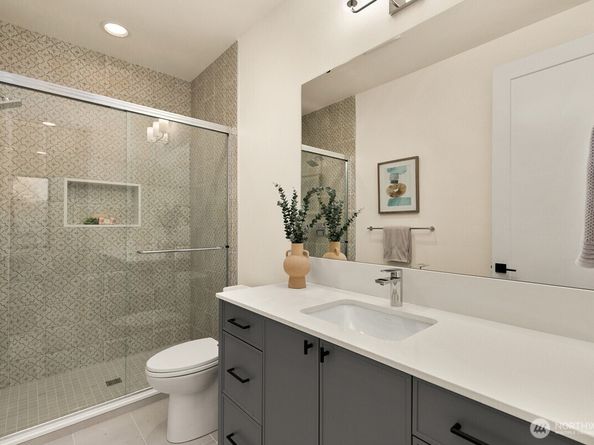 27 Tulalip Key, Bellevue WA 98006