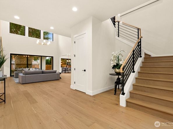 27 Tulalip Key, Bellevue WA 98006