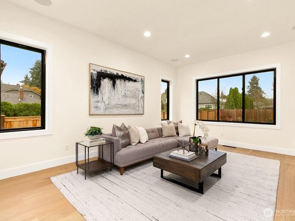 27 Tulalip Key, Bellevue WA 98006