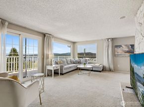 8205 S 123rd Place, Seattle WA 98178
