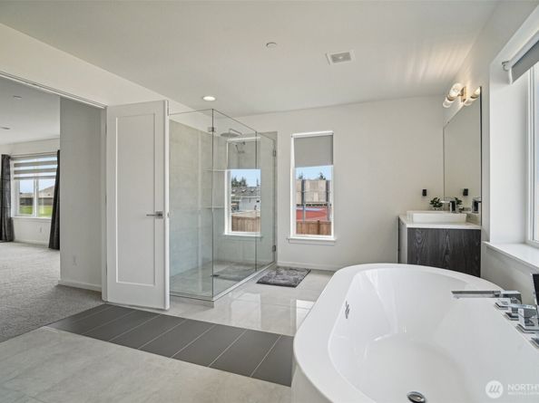 12673 SE 287th Court, Auburn WA 98092