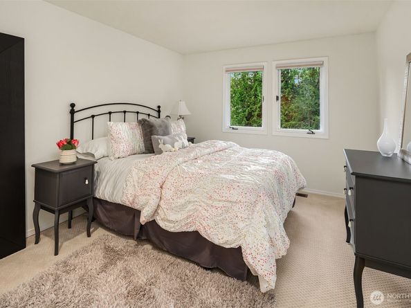 4525 143rd Place NE, Bellevue WA 98007
