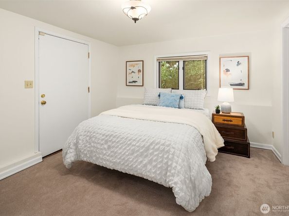 4525 143rd Place NE, Bellevue WA 98007