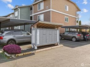 9815 Holly Drive A208, Everett WA 98204