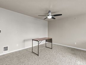 9815 Holly Drive A208, Everett WA 98204