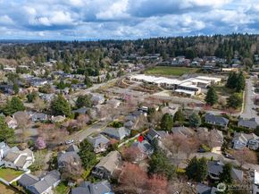 6304 110th Avenue NE, Kirkland WA 98033