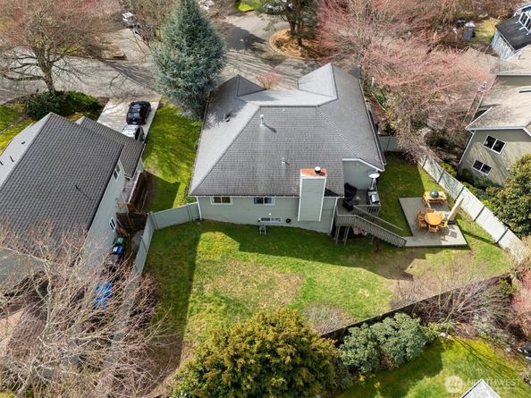 6304 110th Avenue NE, Kirkland WA 98033