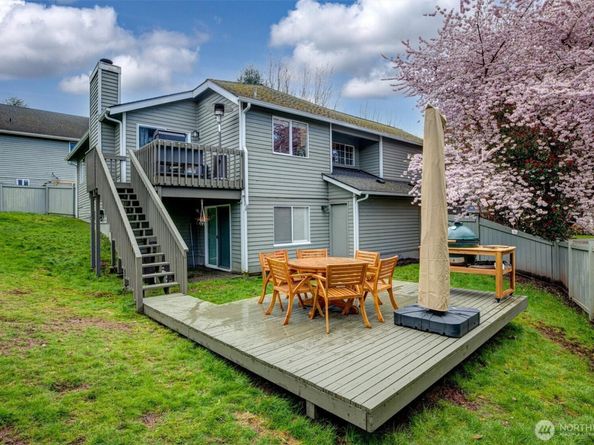 6304 110th Avenue NE, Kirkland WA 98033