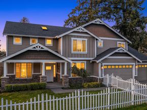 12204 Ashworth Avenue N, Seattle WA 98133