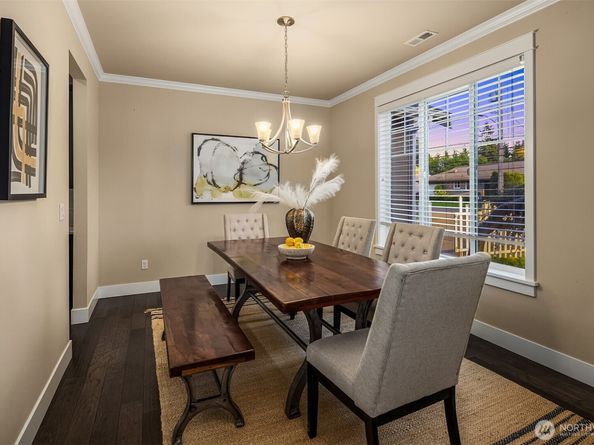 12204 Ashworth Avenue N, Seattle WA 98133