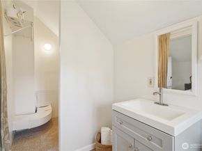 1420 N 50th Street, Seattle WA 98103