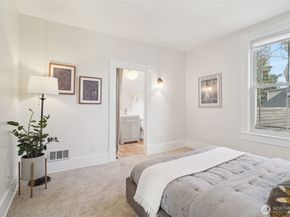 1420 N 50th Street, Seattle WA 98103