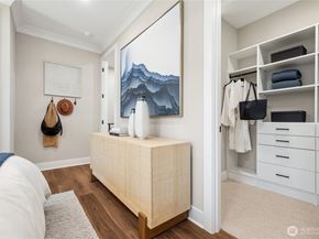 18809 99th Place NE B, Bothell WA 98011