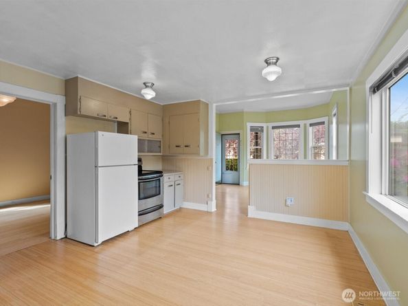4116 25th Avenue SW, Seattle WA 98106