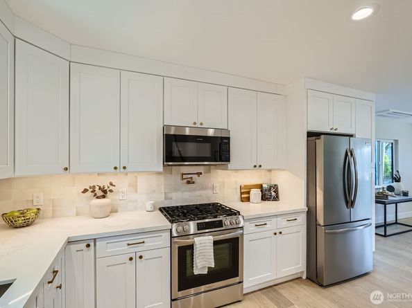 524 27th Avenue, Seattle WA 98122