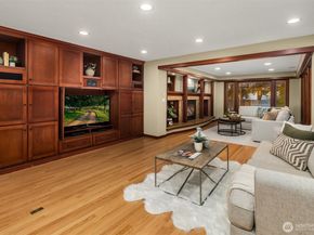 18121 NE 129th Place, Redmond WA 98052