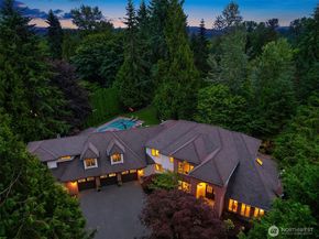 18121 NE 129th Place, Redmond WA 98052