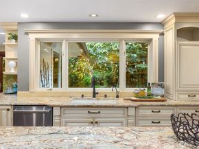 18121 NE 129th Place, Redmond WA 98052