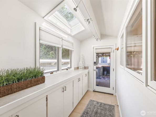 1309 NW Norcross Way, Seattle WA 98177