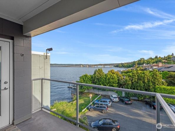 720 Lakeside Avenue S 406, Seattle WA 98144