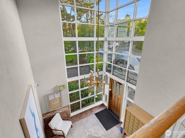 720 Lakeside Avenue S 406, Seattle WA 98144
