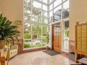 720 Lakeside Avenue S 406, Seattle WA 98144
