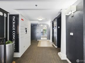425 Vine Street 513, Seattle WA 98121