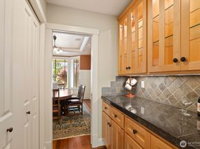 27 148th Place SW, Lynnwood WA 98087