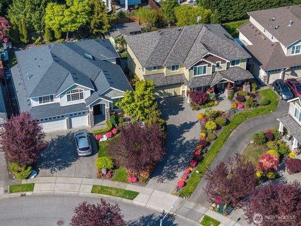 27 148th Place SW, Lynnwood WA 98087