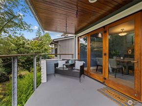 5746 37th Avenue NE, Seattle WA 98105