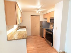 6960 California Avenue SW A104, Seattle WA 98136