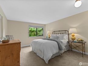 16972 65th Lane NE, Kenmore WA 98028
