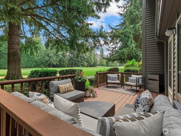 16972 65th Lane NE, Kenmore WA 98028