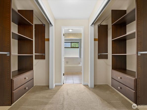 16972 65th Lane NE, Kenmore WA 98028