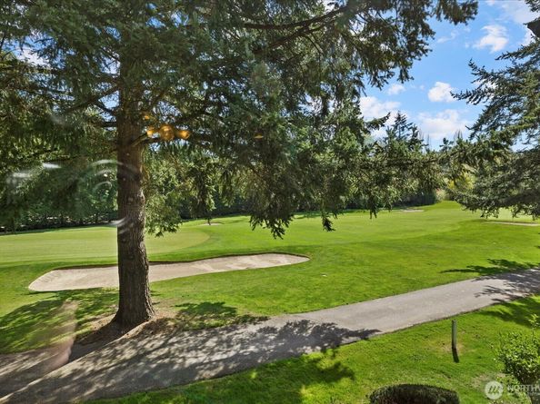 16972 65th Lane NE, Kenmore WA 98028