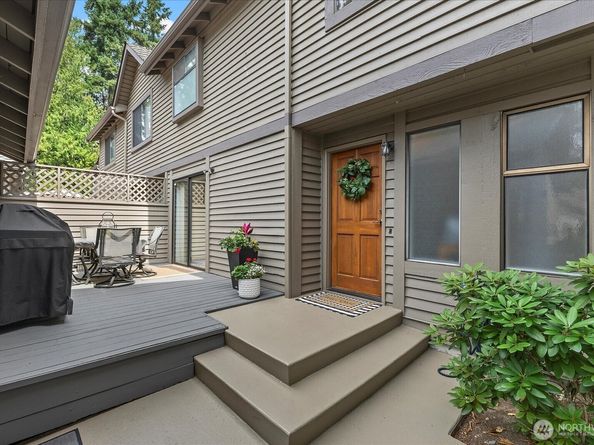 16972 65th Lane NE, Kenmore WA 98028