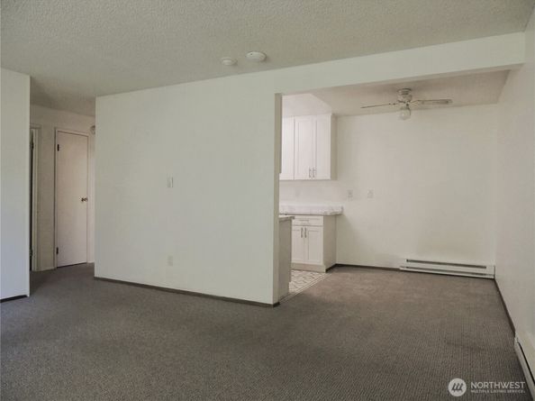 19409 56th Avenue W 306, Lynnwood WA 98036