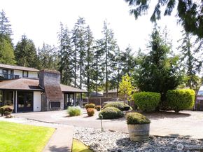 19409 56th Avenue W 306, Lynnwood WA 98036