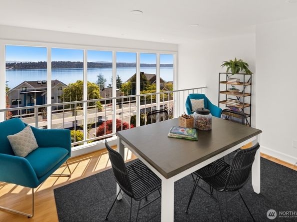 1521 36th Avenue S, Seattle WA 98144