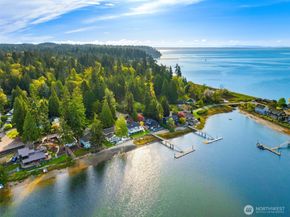 20593 Chief Sealth Drive NE, Indianola WA 98342