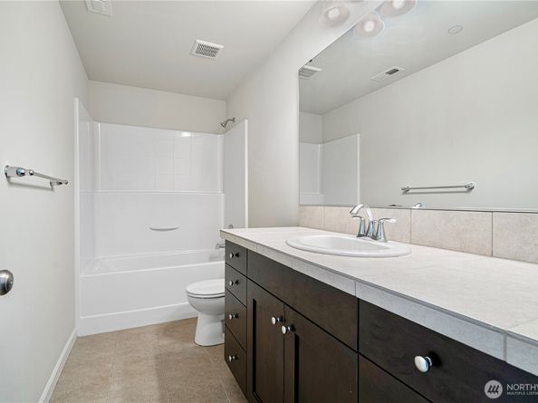 7522 NE 166th Street, Kenmore WA 98028